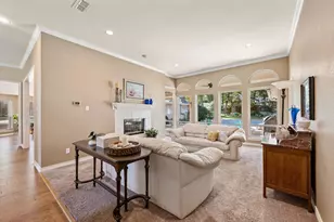 804 Blue Spruce Ct, Keller, TX 76248 - Photo 4