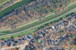 5905 Riverbend Pl, Fort Worth, TX 76112 - Photo 6