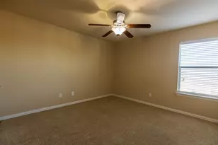 804 W Bend Blvd, Burleson, TX 76028 - Photo 26