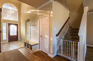 804 W Bend Blvd, Burleson, TX 76028 - Photo 18