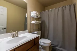 804 W Bend Blvd, Burleson, TX 76028 - Photo 22