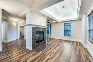 1805 Old Oak Dr, Arlington, TX 76012 - Photo 8