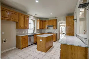 5504 Meadow Valley Dr, Fort Worth, TX 76123 - Photo 14