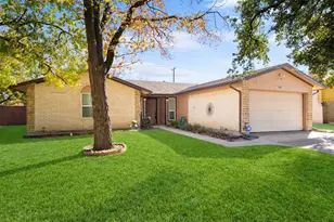 702 Via Del Rey, Mesquite, TX 75150 - Photo 2