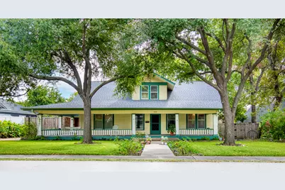 320 Huffhines Street, Richardson, TX 75081 - Photo 1