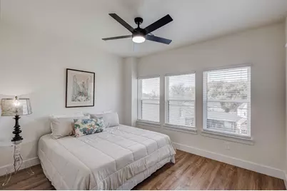 3230 6th Avenue, Fort Worth, TX 76110 - Photo 26