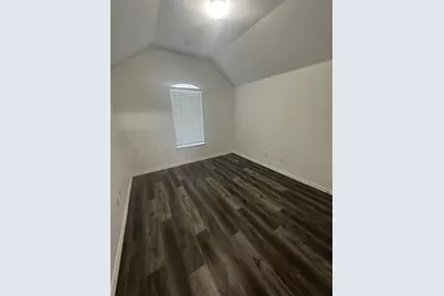 424 Shady Shore Lane, Crowley, TX 76036 - Photo 8