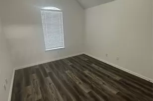 424 Shady Shore Ln, Crowley, TX 76036 - Photo 8