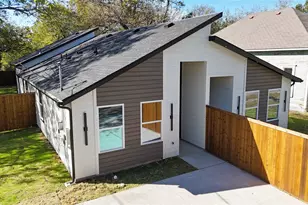 1509 Locust St, Commerce, TX 75428 - Photo 4