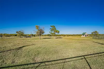410 Douglas Street, Dublin, TX 76446 - Photo 4