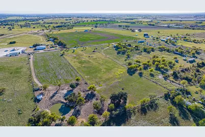 410 Douglas Street, Dublin, TX 76446 - Photo 6