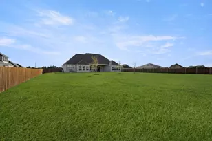 141 Hollingsworth Ln, Oak Leaf, TX 75154 - Photo 34