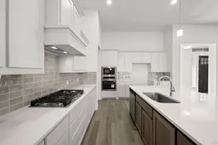 141 Hollingsworth Ln, Oak Leaf, TX 75154 - Photo 14