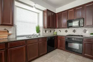 9305 Amber Downs Dr, McKinney, TX 75072 - Photo 4