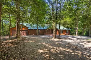 2040 Valleywood Dr, Holly Lake Ranch, TX 75765 - Photo 2