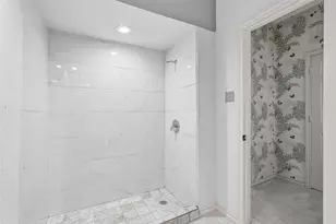 6873 Anglebluff Cir, Dallas, TX 75248 - Photo 18