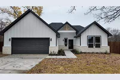 810 Foxwood Place, Lewisville, TX 75067 - Photo 2