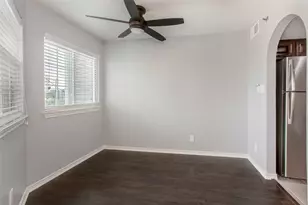 1010 Allen St, Dallas, TX 75204 - Photo 10