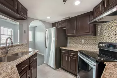 1010 Allen Street #229, Dallas, TX 75204 - Photo 8