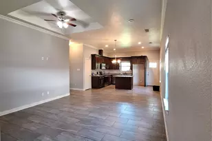 4107 Canada Dr, Dallas, TX 75212 - Photo 2