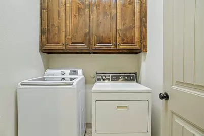 1021 Olivia Drive, Lewisville, TX 75067 - Photo 36