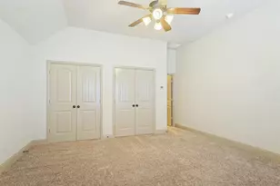 1021 Olivia Dr, Lewisville, TX 75067 - Photo 34