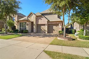 1021 Olivia Dr, Lewisville, TX 75067 - Photo 2