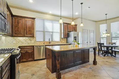 1021 Olivia Drive, Lewisville, TX 75067 - Photo 12