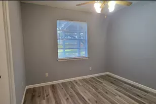 914 Shorehaven Dr, Garland, TX 75040 - Photo 14