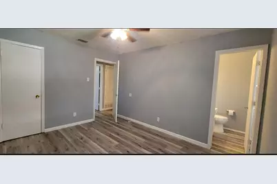 914 Shorehaven Drive, Garland, TX 75040 - Photo 16