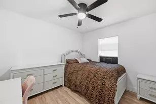 9100 Rowland Dr, White Settlement, TX 76108 - Photo 8