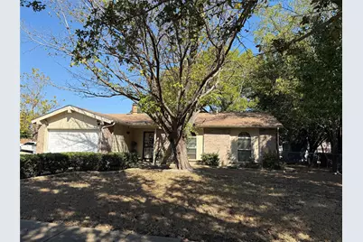 1535 Clearbrook Street, Lancaster, TX 75134 - Photo 2