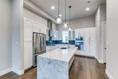 3816 Roseland Avenue #C200, Dallas, TX 75204 - Photo 10