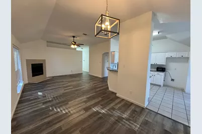 6611 Rockdale Road, Fort Worth, TX 76134 - Photo 4