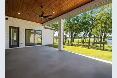 7061 The Resort Drive, Fort Worth, TX 76179 - Photo 36