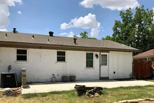 2127 E Mitchell St, Arlington, TX 76010 - Photo 20