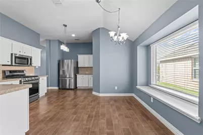 10401 Lake Park Drive, Fort Worth, TX 76053 - Photo 12