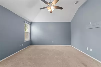 10401 Lake Park Drive, Fort Worth, TX 76053 - Photo 18