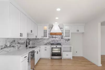 5928 Humbert Avenue, Fort Worth, TX 76107 - Photo 10