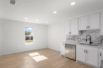 5928 Humbert Avenue, Fort Worth, TX 76107 - Photo 12