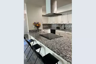 711 Netherland Place, Arlington, TX 76017 - Photo 2