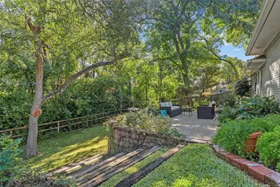 10007 Creek Bend Drive, Woodway, TX 76712 - Photo 38