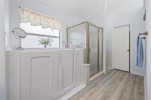 6412 Buena Vista Dr, Granbury, TX 76049 - Photo 22