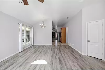 4217 Judith Way, Haltom City, TX 76137 - Photo 8