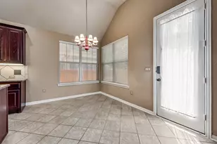 4245 Boxwood Dr, Denton, TX 76208 - Photo 8