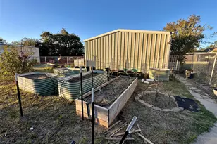 107 N Arkansas St, Seymour, TX 76380 - Photo 20