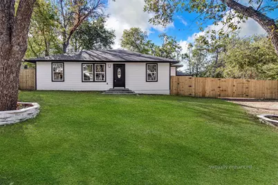 5305 Purdue Avenue, River Oaks, TX 76114 - Photo 1