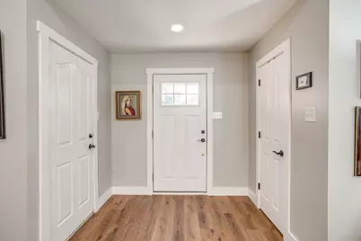 407 Grayson, Joshua, TX 76058 - Photo 4