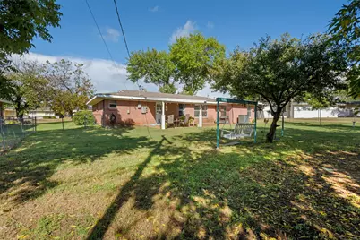 1420 Rolling Hills Drive, Graham, TX 76450 - Photo 6