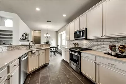 8116 Stone Ridge Drive, Plano, TX 75025 - Photo 6